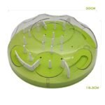 juegos-gatos-interactivos-dispensador-verdejpg Juegos Gatos Interactivos Dispensador Verde es un juguete que hara que tu gato se diverta y esfuerce por conseguir comida o un premio. Comedero interactivo para gatos es un juguete de laberinto para gatos de interior. Fomenta la actividad con este dispensador juguete, por su forma tu gato debera sortear el laberinto para obtener un pellet de comida o un premio. Pensado en gatos indoor este juguete es ideal para gatos que necesitan ser estimulados.
