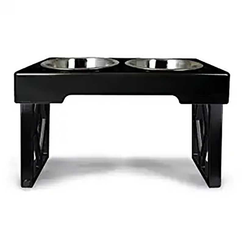 comedero-elevado-para-perros-xl.jpg Comedero Elevado para Perros XL es un plato doble que se ajusta a 3 alturas distintas. Le brinda a tu peludo una posición de alimentación saludable y reduce los casos de problemas gastrointestinales como la hinchazón. Incluye dos bowls desmontables de acero inoxidable para el agua y alimentos. En un color negro podras combinar este comedero con cualquier ambiente.